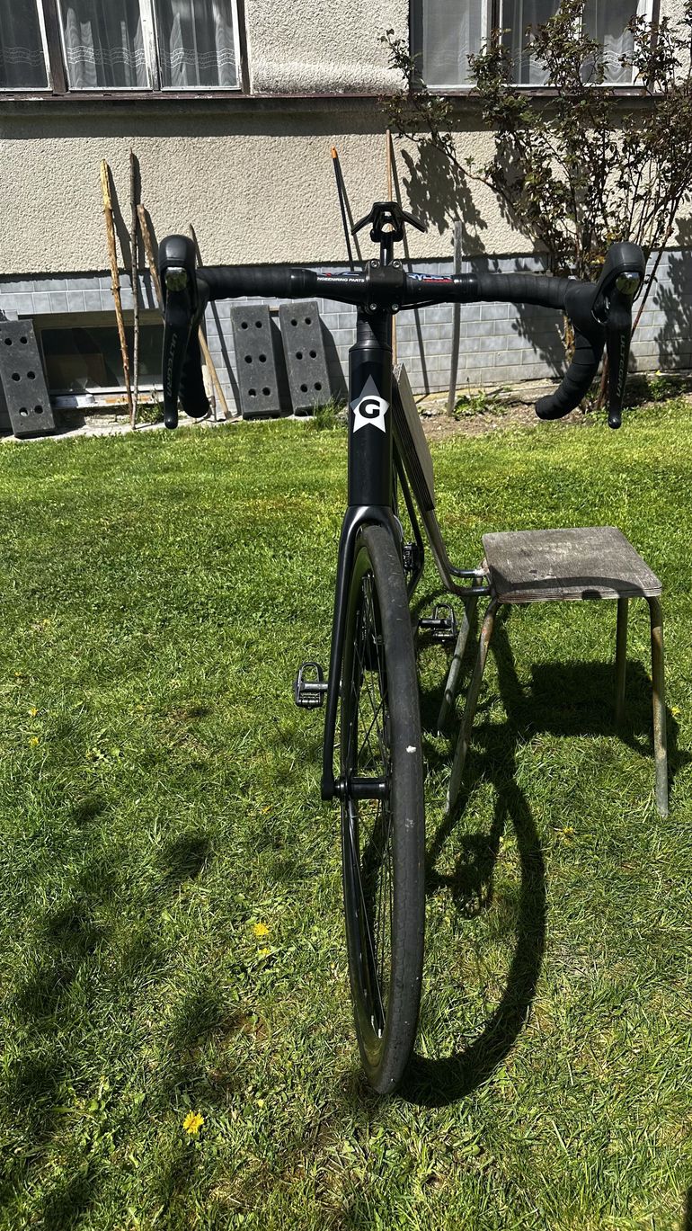 Used Guerciotti Italo 2023 2023 Road & Gravel, Negro — image 3 of 11