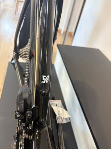 Używany Cervélo S5 Force AXS 2026 2026 Road & Gravel — zdjęcie 2 z 7