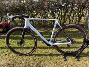 CUBE, CROSS RACE C:68X SLT 2022
