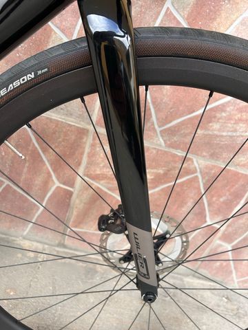 Used Wilier Custom Shimano Ultegra Di2 2023 Road & Gravel, Black — image 13 of 25