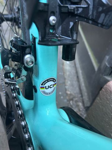 Tweedehands Bianchi Sprint 105 2024 2024 Road & Gravel — afbeelding 5 van 9