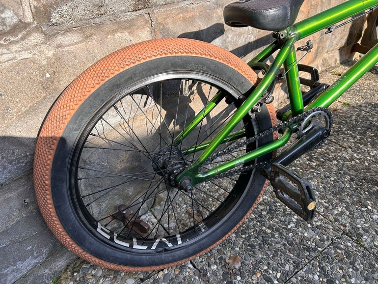 Used Wethepeople Wethepeople Custom Other 2018 Youth, Grün — image 2 of 8