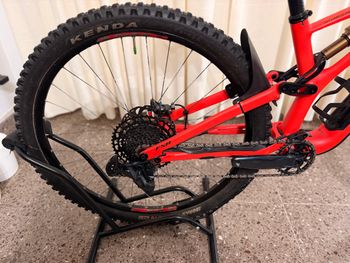 Used Specialized Stumpjumper SRAM GX Eagle 2019 Mountainbike, Orange — image 8 of 9