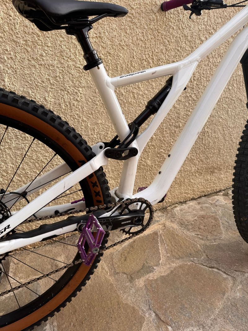 Used Specialized Stumpjumper Comp 2019 Mountainbike, White — image 3 of 13