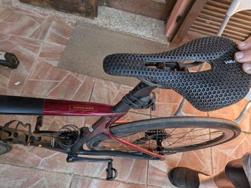 Cannondale SuperSix EVO Shimano Dura Ace Di2 2024 Road & Gravel usato, Rosso — immagine 6 di 13
