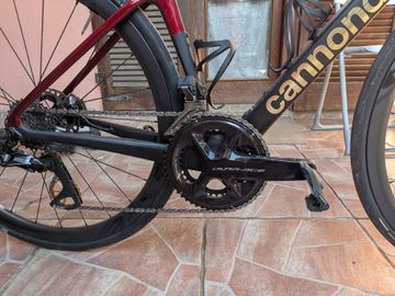 Cannondale SuperSix EVO Shimano Dura Ace Di2 2024 Road & Gravel usato, Rosso — immagine 7 di 13