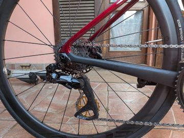 Cannondale SuperSix EVO Shimano Dura Ace Di2 2024 Road & Gravel usato, Rosso — immagine 13 di 13
