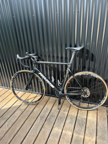 Adris Custom Shimano 105 Di2 2023 Road & Gravel d'occasion — image 2 sur 8