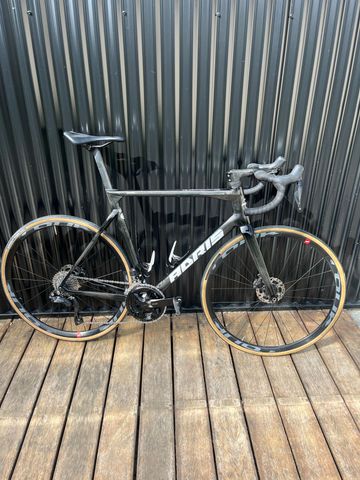 Adris Custom Shimano 105 Di2 2023 Road & Gravel usato
