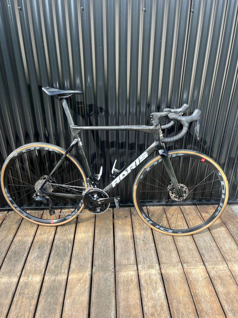 Used Adris Custom Shimano 105 Di2 2023 Road & Gravel