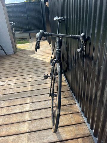 Adris Custom Shimano 105 Di2 2023 Road & Gravel d'occasion — image 7 sur 8