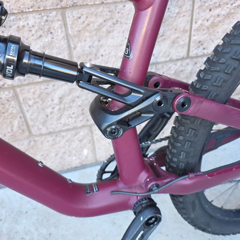 Used Specialized Status 140 2022 2022 Mountainbike — image 18 of 27