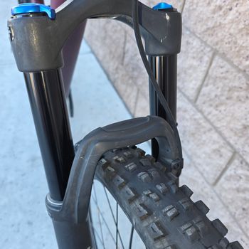 Used Specialized Status 140 2022 2022 Mountainbike — image 10 of 27