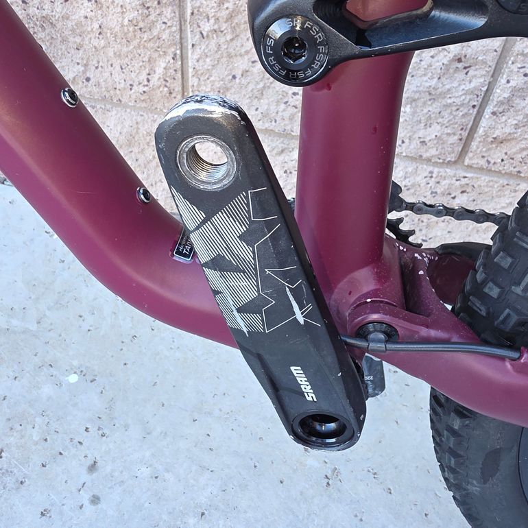 Used Specialized Status 140 2022 2022 Mountainbike — image 25 of 27