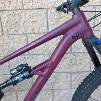 Used Specialized Status 140 2022 2022 Mountainbike — image 3 of 27