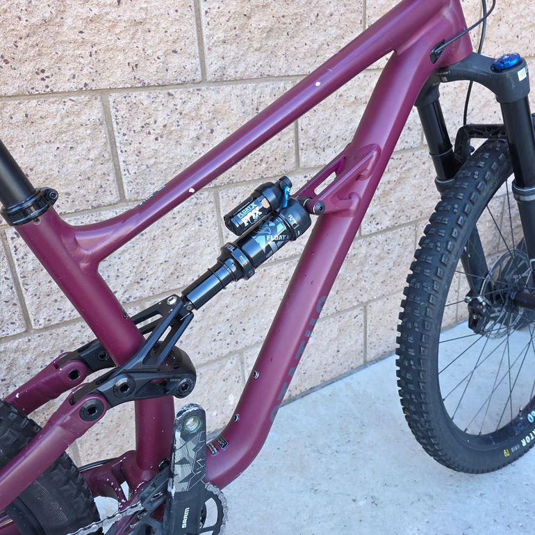Used Specialized Status 140 2022 2022 Mountainbike — image 15 of 27