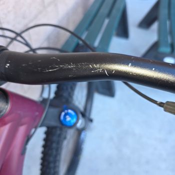 Used Specialized Status 140 2022 2022 Mountainbike — image 9 of 27