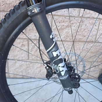 Used Specialized Status 140 2022 2022 Mountainbike — image 2 of 27