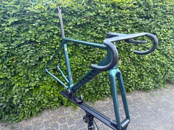 Used Canyon Ultimate CF SLX 9 Disc Di2 2023 Frameset 2023 Road & Gravel, Blue — image 1 of 7