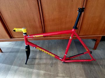 Used Cannondale Custom Frameset 2001 Road & Gravel, Red — image 3 of 8