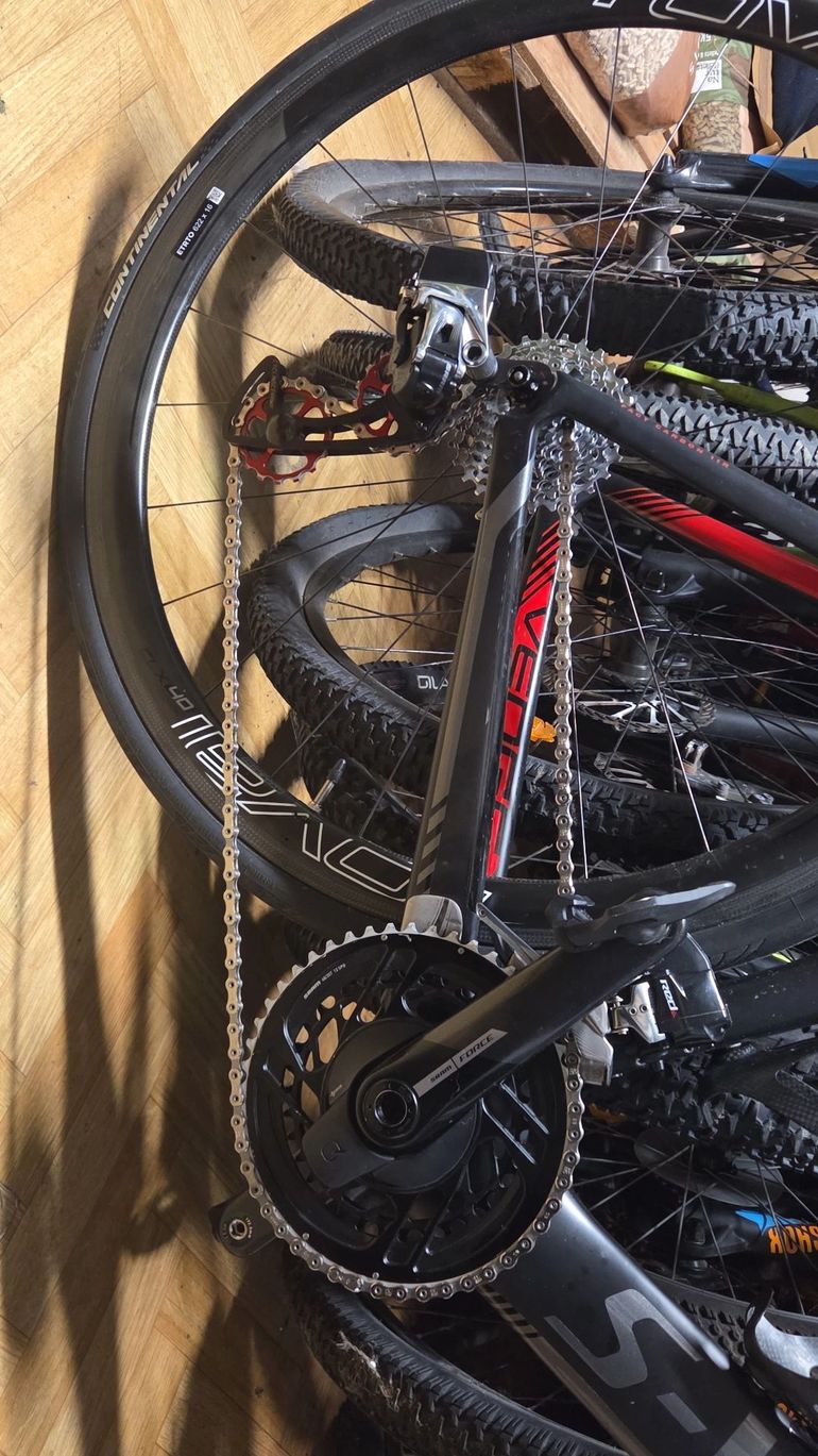 Used Specialized Venge SRAM Red eTap 2015 Road & Gravel, Schwarz — image 7 of 10
