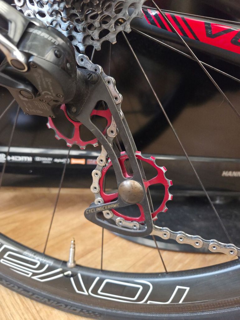 Used Specialized Venge SRAM Red eTap 2015 Road & Gravel, Schwarz — image 9 of 10