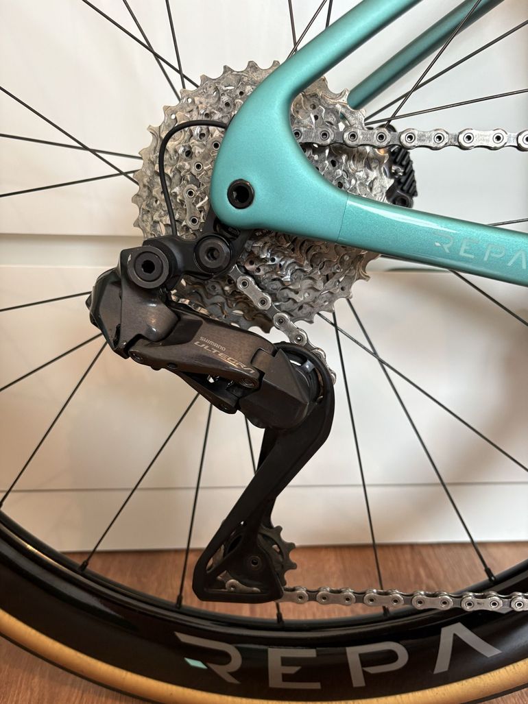 Used Bianchi Specialissima Shimano Ultegra Di2 2025 Road & Gravel, Schwarz — image 13 of 16