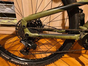 Käytetty Raymon Custom SRAM Red eTap AXS 2022 Mountainbike — kuva 3 / 6