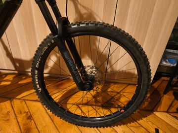 Käytetty Raymon Custom SRAM Red eTap AXS 2022 Mountainbike — kuva 4 / 6
