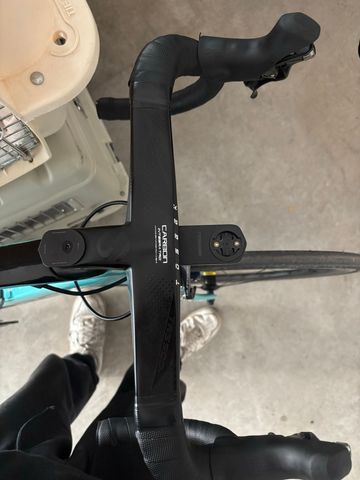 Orbea ORCA AERO M20TEAM 2018 2018 Road & Gravel usato, Blu — immagine 3 di 6