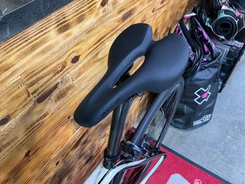 Used Specialized Tarmac SL4 Elite 105 2014 2014 Road & Gravel, Black — image 5 of 11