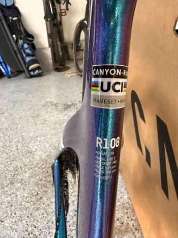 Used Canyon Aeroad CFR Di2 2025 2025 Road & Gravel, Blue — image 4 of 6