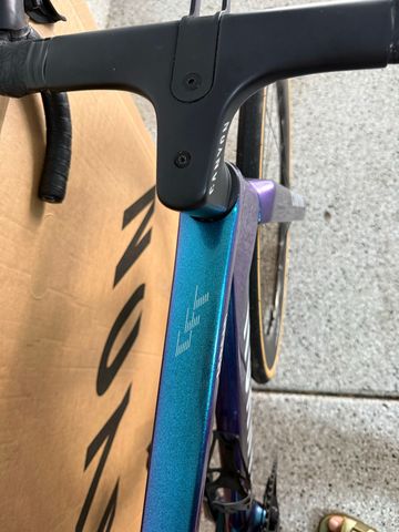 Used Canyon Aeroad CFR Di2 2025 2025 Road & Gravel, Blue — image 5 of 6