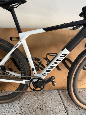 Used Canyon Grail CF SLX 8 Rift 2026 2026 Road & Gravel, White — image 2 of 9