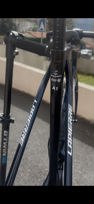 Brugt Lapierre Aircode DRS Pro Team - Numéroté World Tour Frameset 2022 Road & Gravel — billede 3 af 5