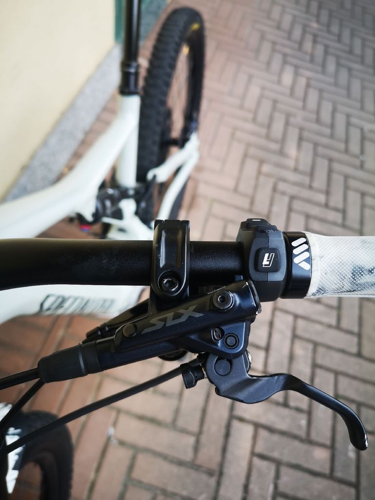 Used Specialized Turbo Levo Comp 2021 2021 Mountainbike, White, 29 — image 9 of 13