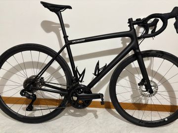 Specialized Aethos Pro - Shimano Ultegra Di2 2024 2024 Road & Gravel usato
