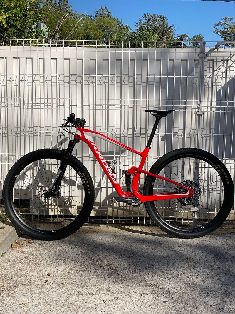 Used Kross EARTH TE 2021 2021 Mountainbike, Red, 29 — image 2 of 13