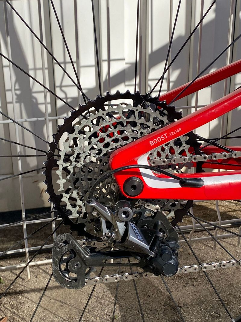 Used Kross EARTH TE 2021 2021 Mountainbike, Red, 29 — image 7 of 13