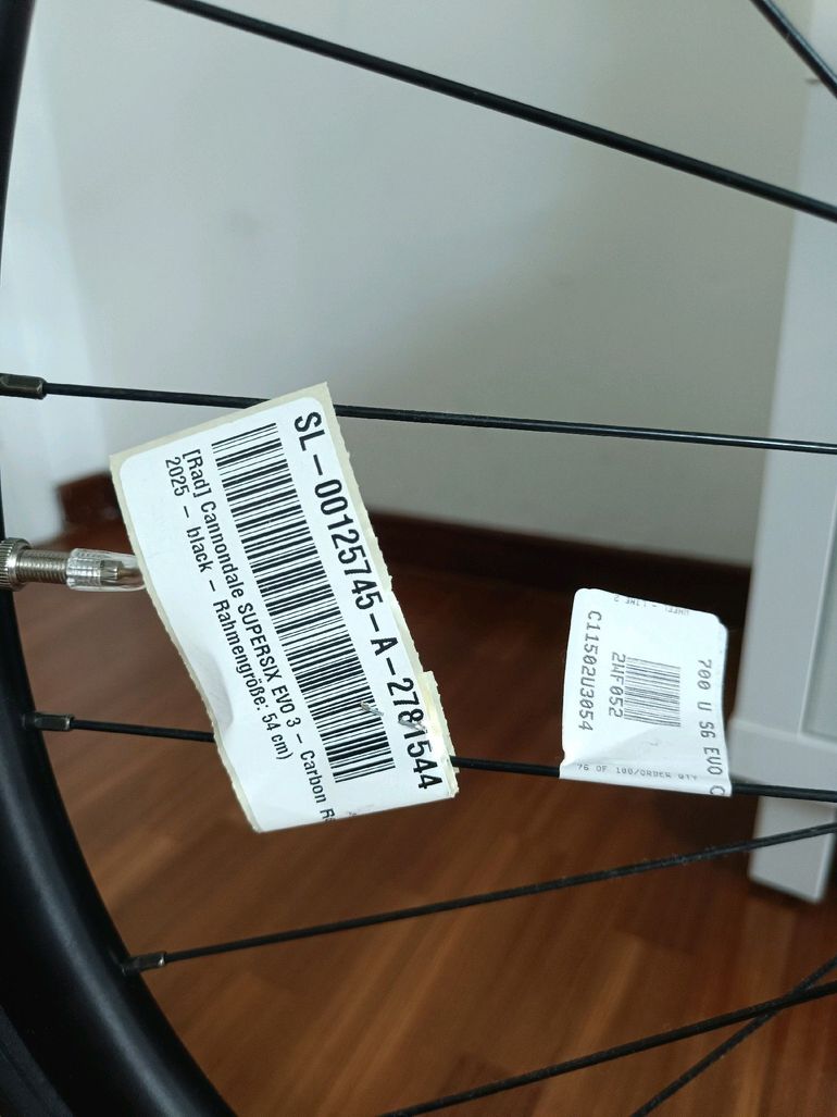 Used Cannondale SuperSix EVO Shimano 105 Di2 2024 Road & Gravel, Black — image 21 of 42