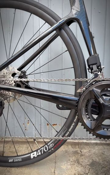 Used Cannondale SuperSix EVO Shimano 105 Di2 2024 Road & Gravel, Black — image 3 of 18