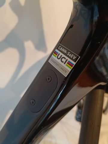 Used Cannondale SuperSix EVO Shimano 105 Di2 2024 Road & Gravel, Black — image 14 of 18