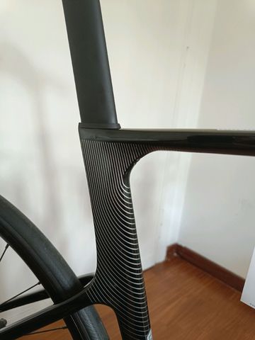 Used Cannondale SuperSix EVO Shimano 105 Di2 2024 Road & Gravel, Black — image 41 of 42