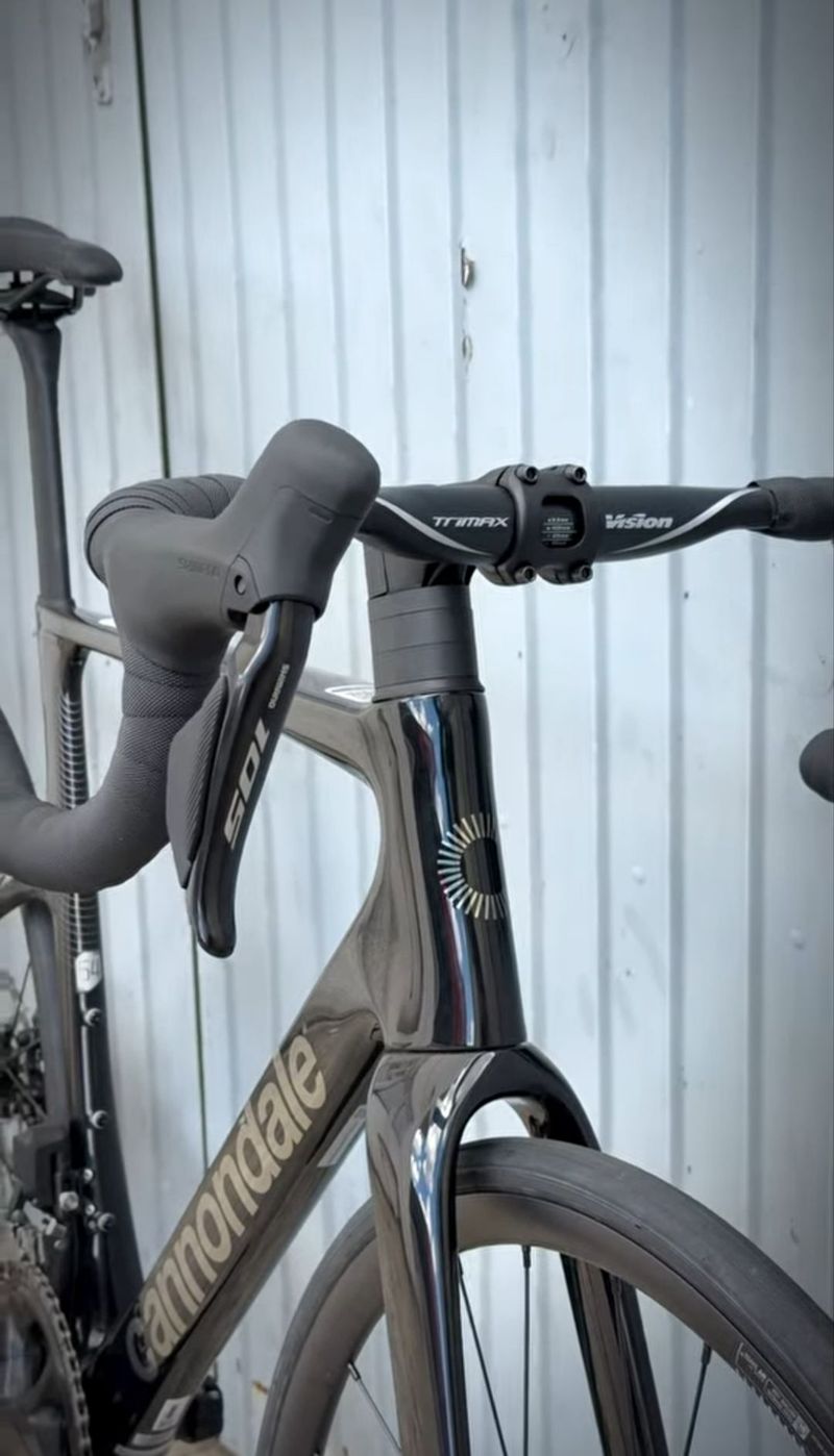 Used Cannondale SuperSix EVO Shimano 105 Di2 2024 Road & Gravel, Black — image 2 of 18