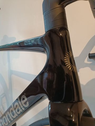 Used Cannondale SuperSix EVO Shimano 105 Di2 2024 Road & Gravel, Black — image 16 of 18