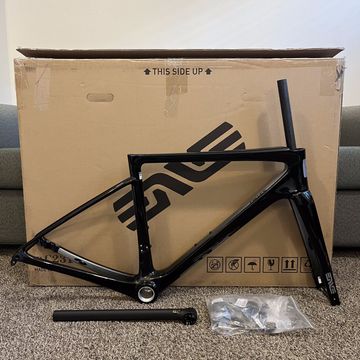 Used Enve Melee PRO RED 2026 Frameset 2026 Road & Gravel