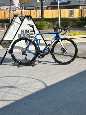 Used Wilier Filante SLR SHIMANO ULTEGRA Di2 R8170 2025 2025 Racefiets & gravel