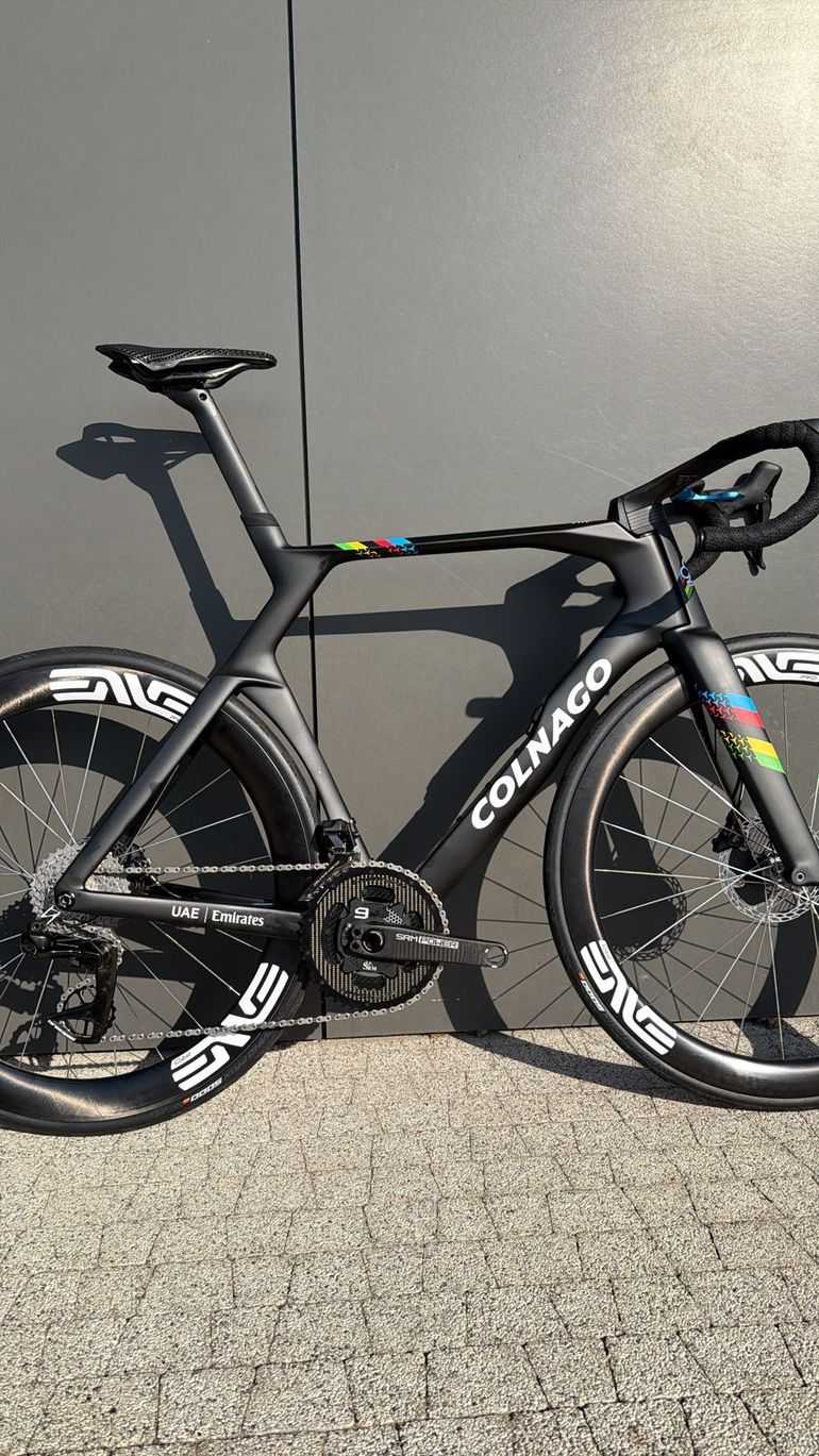 Gebrauchtes Colnago Y1Rs Shimano Dura Ace Di2 2026 Road & Gravel, Schwarz — Bild 2 von 13