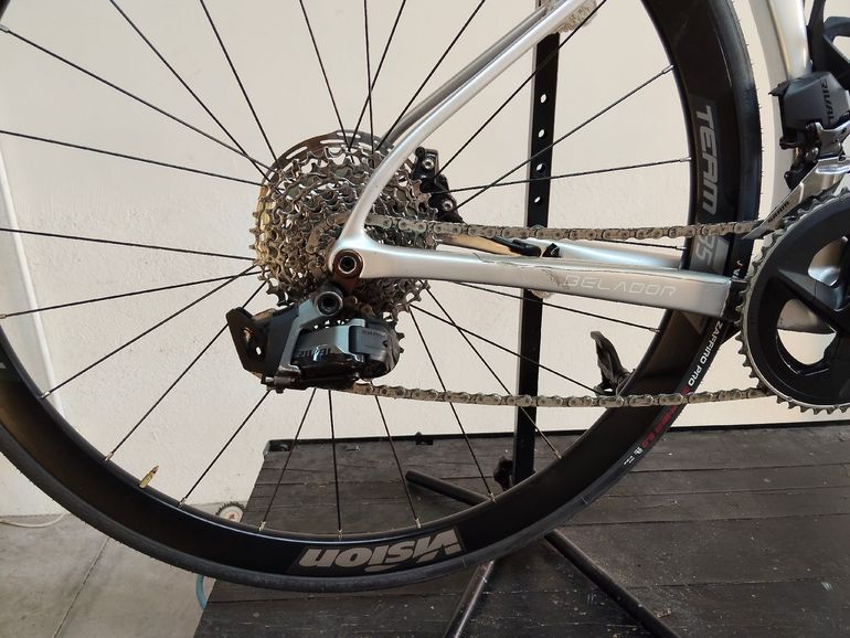 Used Berria BELADOR 8 2023 2023 Road & Gravel, Light Gray — image 4 of 10