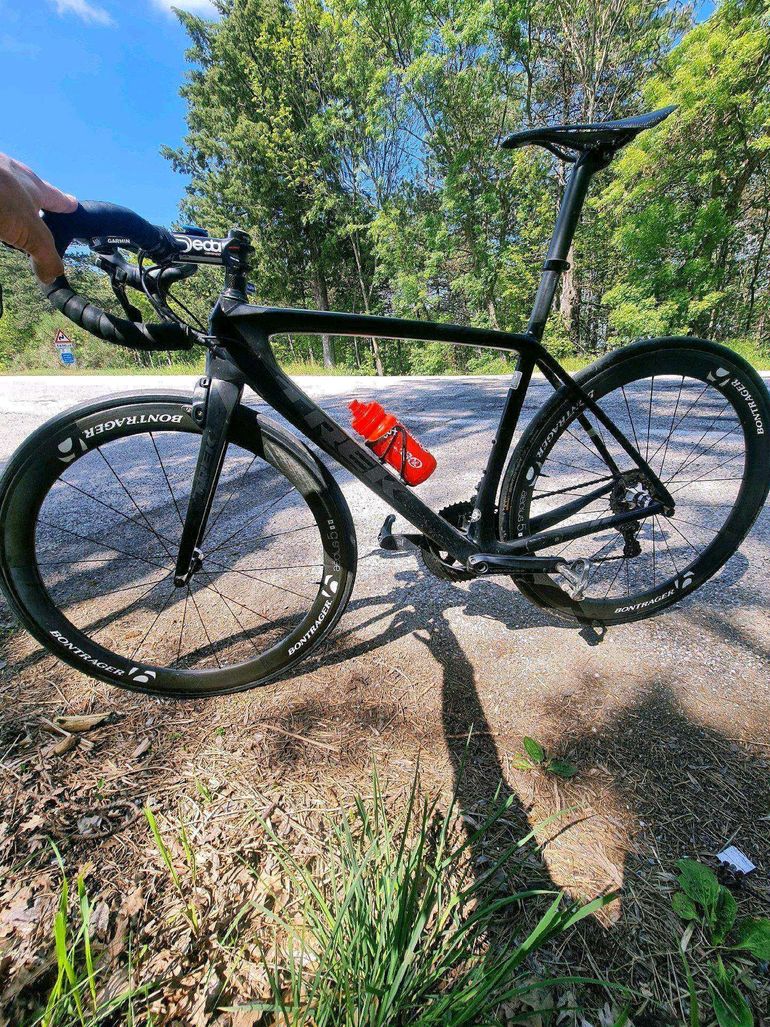 Used Trek Madone Shimano Ultegra 2015 Road & Gravel, Black — image 14 of 16